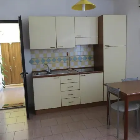Lovely Flat In Northern Sardinia 아파트 *